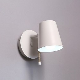 Applique da parete moderne e contemporanee con luce ambientale