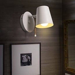 Applique da parete moderne e contemporanee con luce ambientale