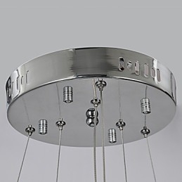 Lampadario tradizionale classico in metallo cromato