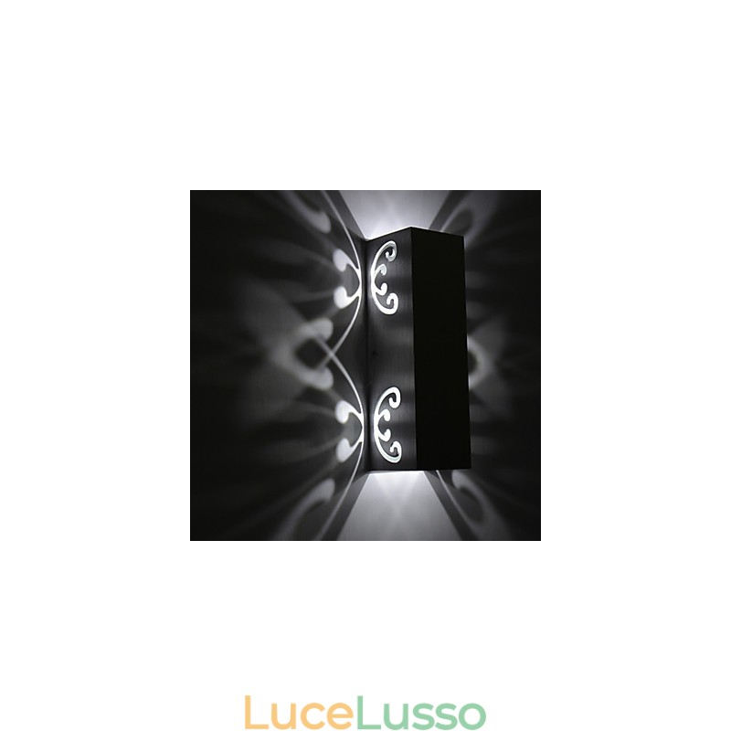 Applique da parete con luce ambientale in stile mini