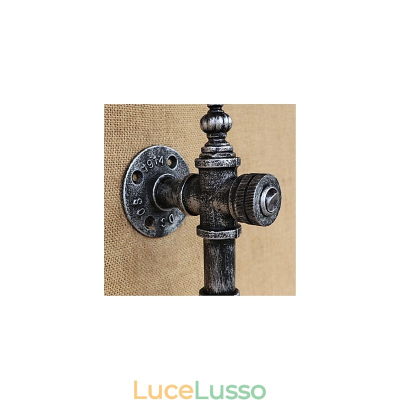 Lampada da parete retrò con interruttore, bar, caffetteria, ristorante, navata, pipa ad acqua, bottiglia