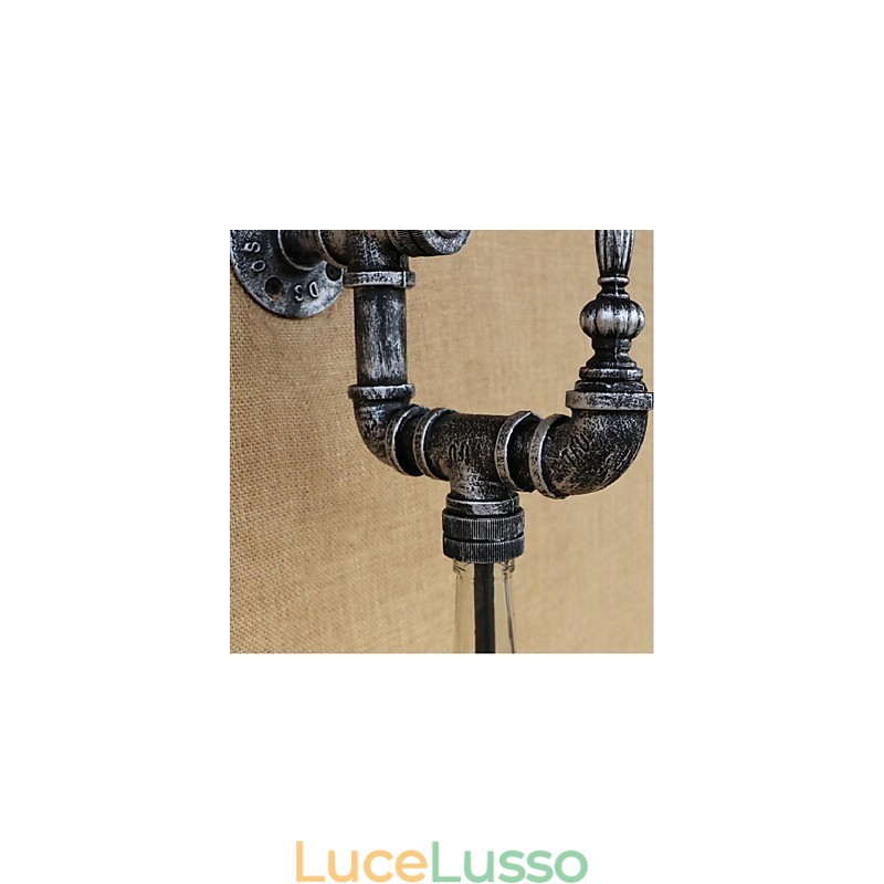 Lampada da parete retrò con interruttore, bar, caffetteria, ristorante, navata, pipa ad acqua, bottiglia