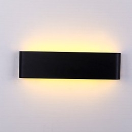 Applique da parete moderna contemporanea in metallo 24cm