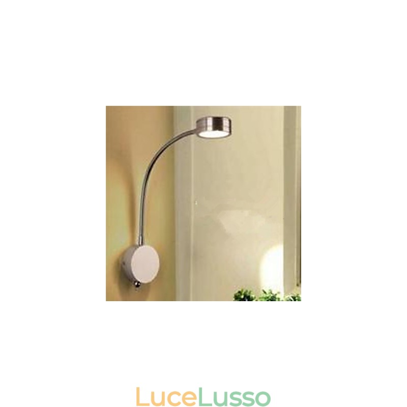 Parete semplice e moderna con personalità creativa