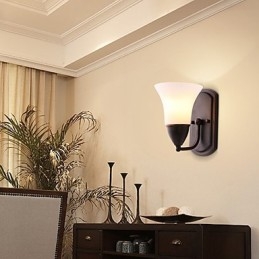 Finitura rustica in ossido nero per protezione degli occhi Applique da parete con luce ambientale