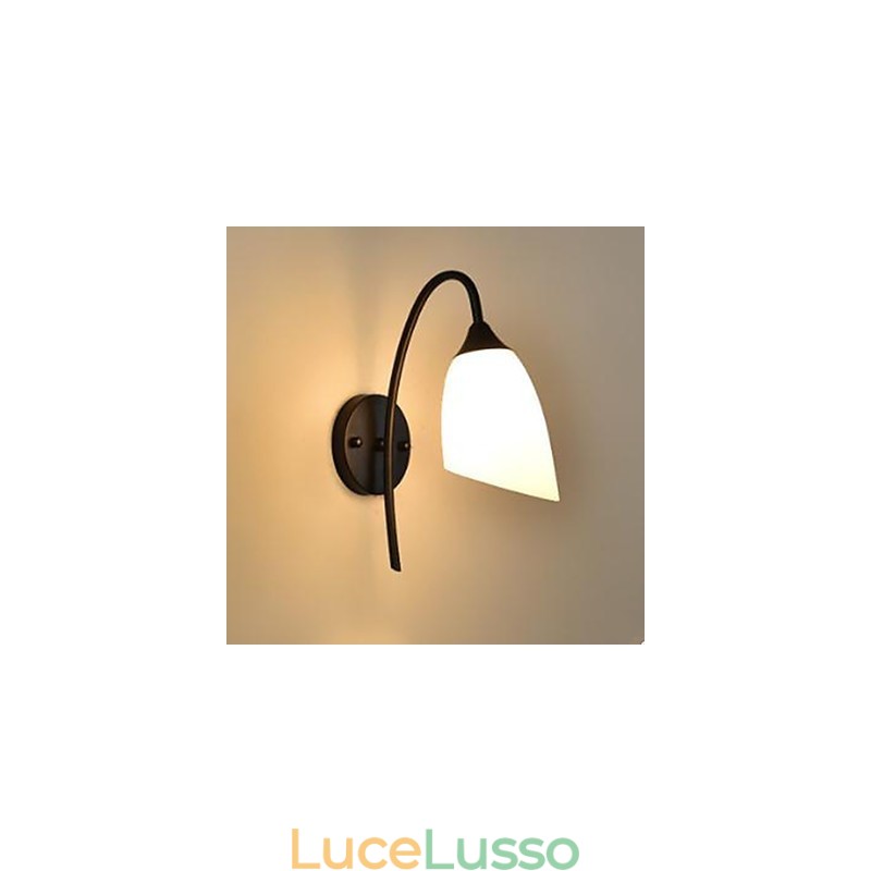 Lampada da comodino semplice americana nera da parete per camera da letto
