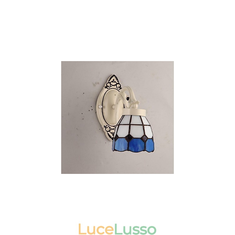 Applique da parete con luce verso l'alto