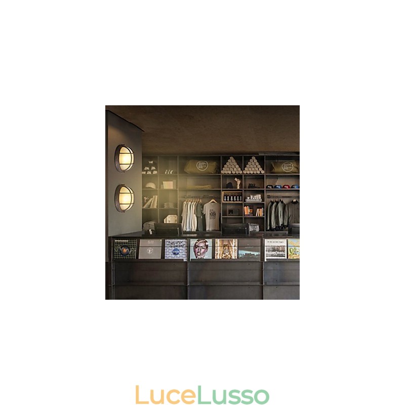 Applique da parete moderna e contemporanea con luce ambientale