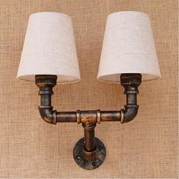 Applique da parete rustica in ottone per luce ambientale
