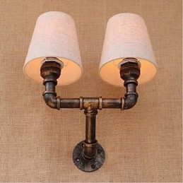 Applique da parete rustica in ottone per luce ambientale