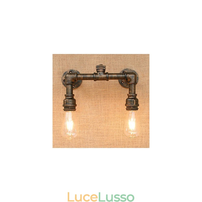 Pittura rustica in stile lodge country, caratteristica per applique da parete con luce ambientale