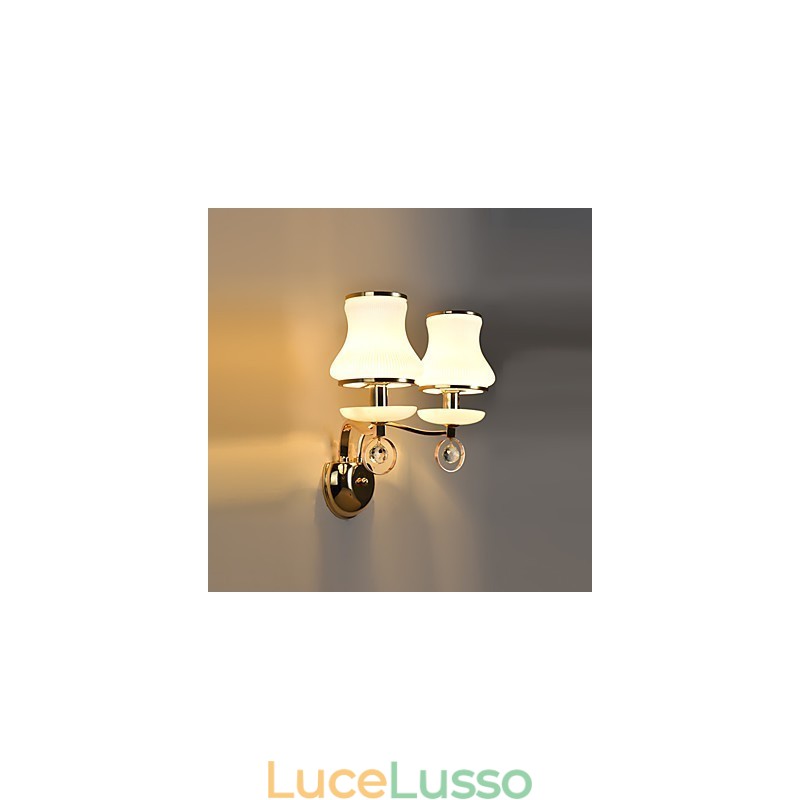 Applique da parete moderne e contemporanee con funzione elettrolitica per luce ambientale in cristallo