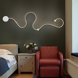 Applique da parete moderna contemporanea con pittura caratteristica lampada da parete in alluminio per camera da letto, scale, soggiorno