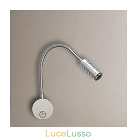 La lampada da parete della lampada da parete della testa del letto del tubo è illuminata dalla lampada da lettura leggera La lampada da parete della lampada da parete della testa del letto del tubo è illuminata dalla lampada da lettura leggera