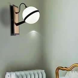 Applique da parete moderne e contemporanee per luce ambientale