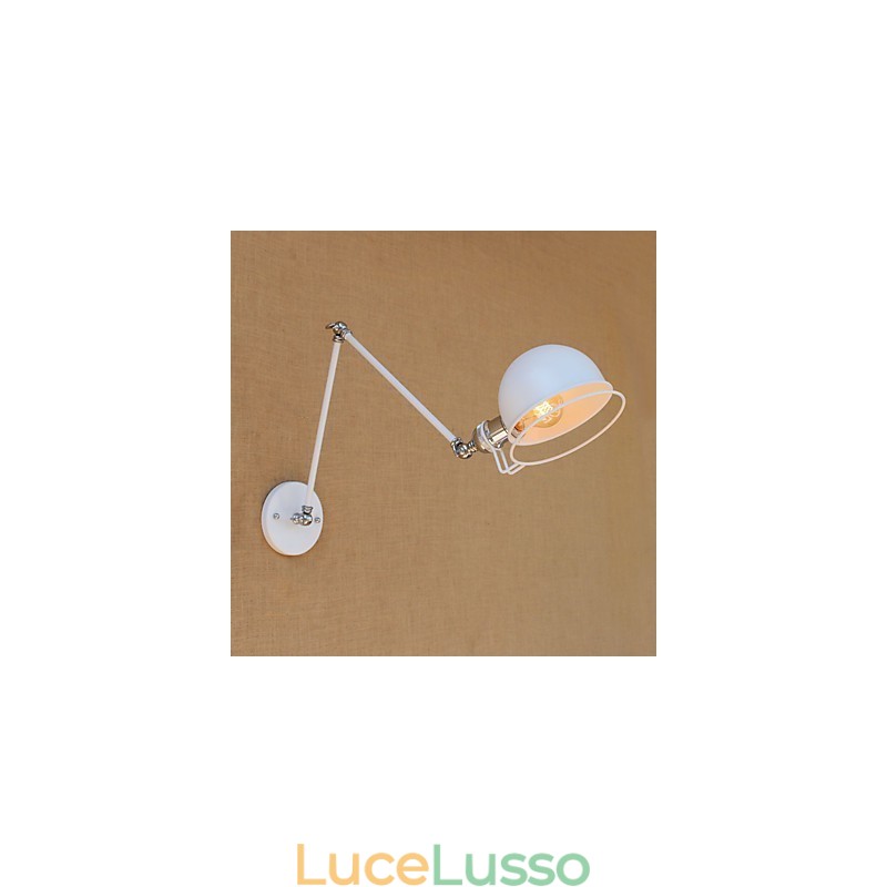 Semplice caratteristica di pittura vintage country per applique da parete con luce ambientale e protezione degli occhi con braccio oscillante in stile mini