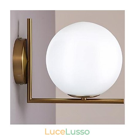 Lampada da parete in vetro contemporanea e contratta in ferro battuto Individualità Lampada da parete in vetro contemporanea e contratta in ferro battuto Individualità