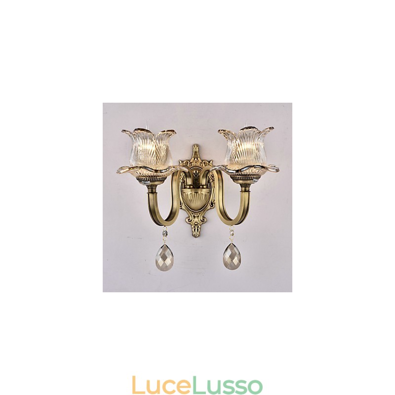 Applique da parete rustica in ottone con funzione mini uplight in stile lodge