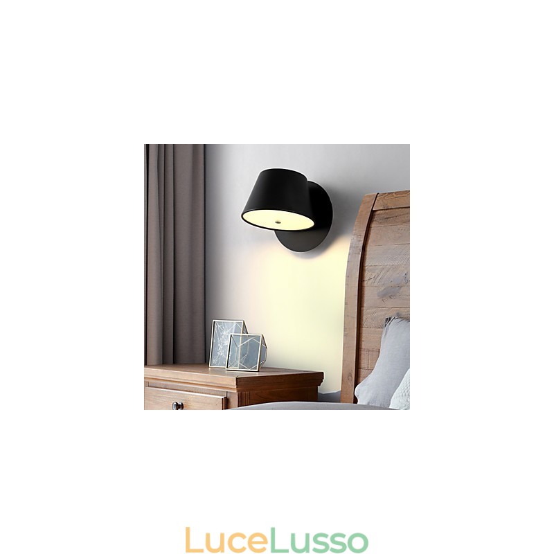 Applique da parete moderne e contemporanee con luce ambientale
