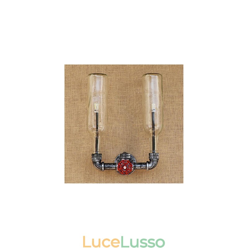 Lampada da parete retrò industriale con interruttore a vento e bottiglia d'acqua