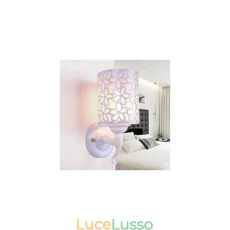 Lampada da comodino moderna alla moda