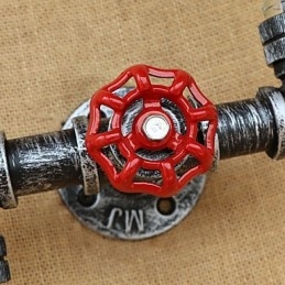 Applique da parete rustica in ottone per luce ambientale