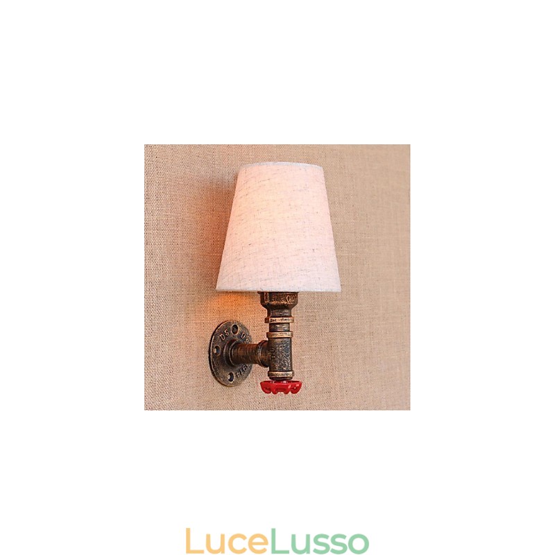 Applique da parete rustica in ottone per luce ambientale