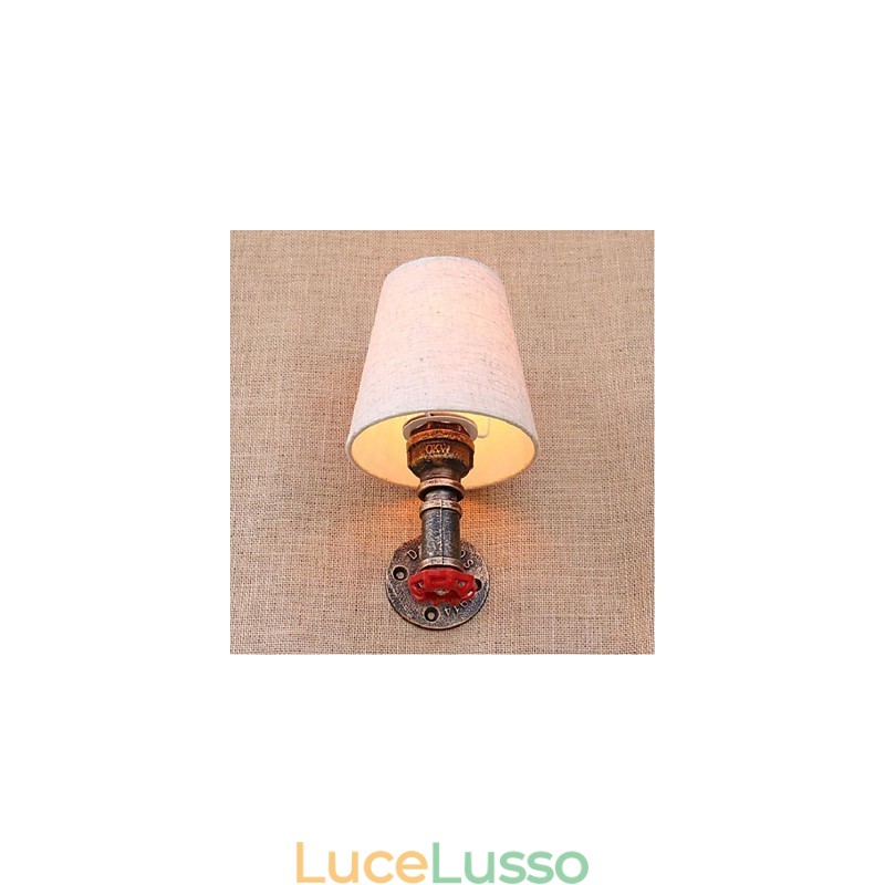 Applique da parete rustica in ottone per luce ambientale
