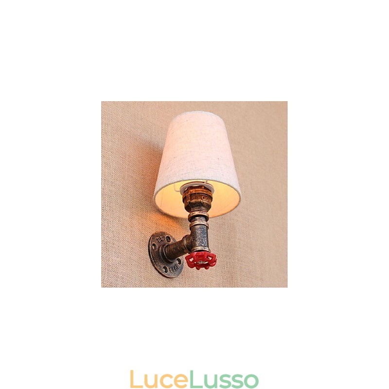 Applique da parete rustica in ottone per luce ambientale