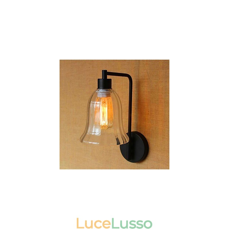 Finitura rustica in ossido nero per la luce ambientale del braccio oscillante