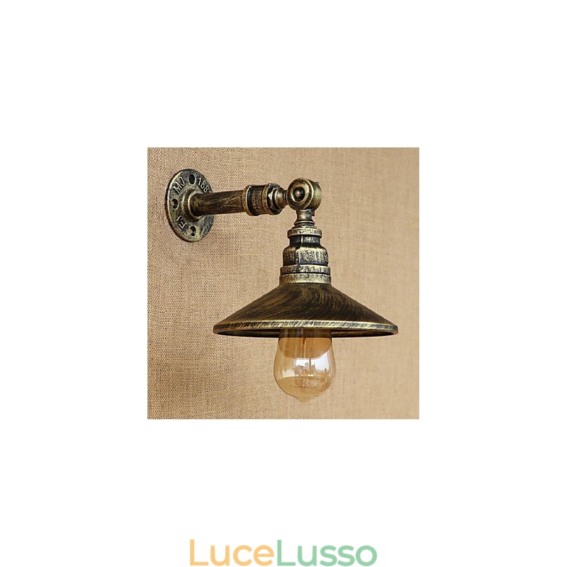 Lampada da parete in stile industriale con tubo dell'acqua nordico
