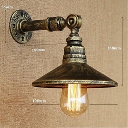 Lampada da parete in stile industriale con tubo dell'acqua nordico