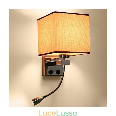 Applique da parete moderne e contemporanee con funzione elettrolitica per luce ambientale Applique da parete moderne e contemporanee con funzione elettrolitica per luce ambientale