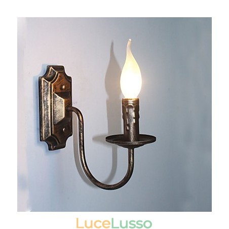 Lampada da parete antica a forma di candela Lampada da parete semplice per corridoio e balcone Lampada da parete antica a forma di candela Lampada da parete semplice per corridoio e balcone