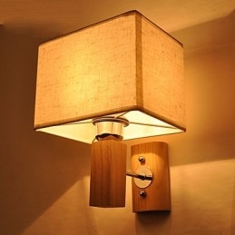 Lampada da parete semplice, lampada da comodino con paralume in tessuto e legno massello per camera da letto, comò, soggiorno, cameretta per bambini