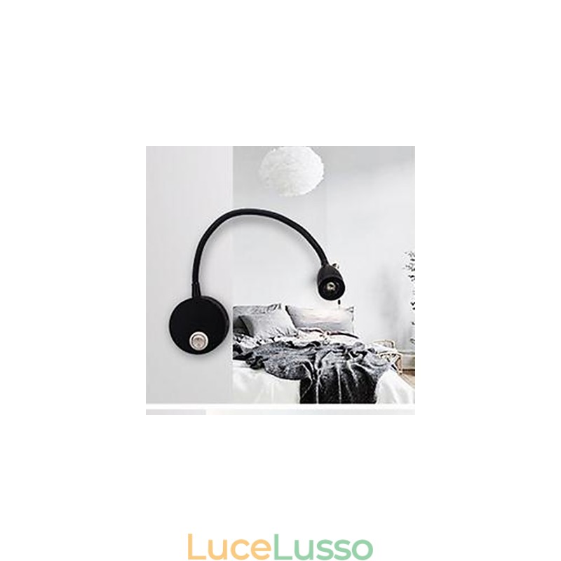 Caratteristica di verniciatura per applique da parete con luce ambientale
