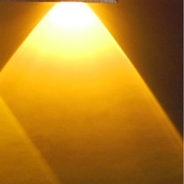 Applique da parete con luce ambientale multicolore in stile mini