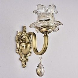 Applique da parete rustica in ottone con funzione mini uplight in stile lodge