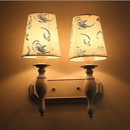 Applique da parete moderne e contemporanee con caratteristica elettroplaccata, luce da parete