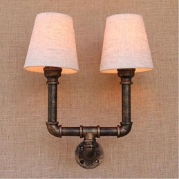 Applique da parete rustica in ottone per luce ambientale