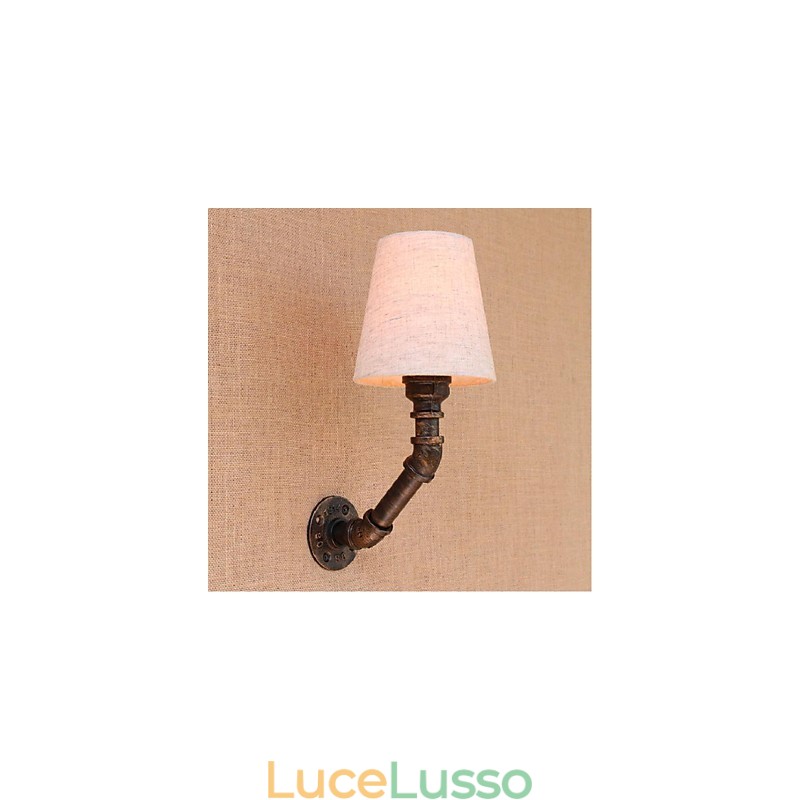 Applique da parete rustica in ottone per luce ambientale