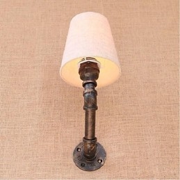 Applique da parete rustica in ottone per luce ambientale