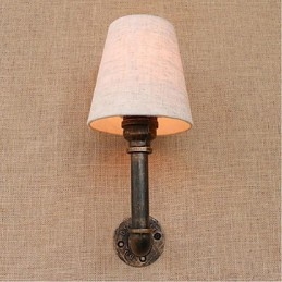 Applique da parete rustica in ottone per luce ambientale