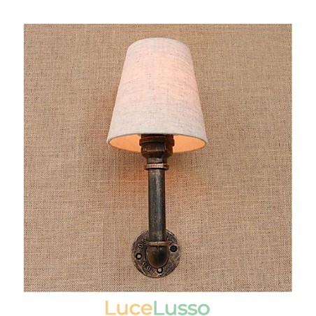 Applique da parete rustica in ottone per luce ambientale Applique da parete rustica in ottone per luce ambientale