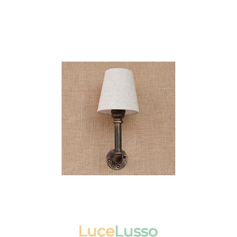 Applique da parete rustica in ottone per luce ambientale