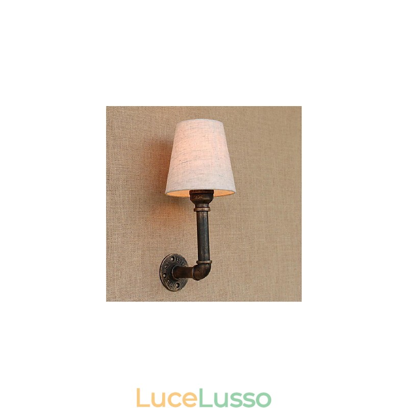 Applique da parete rustica in ottone per luce ambientale