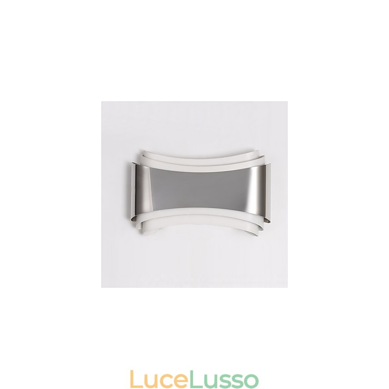 Applique da parete con funzione cromata moderna e contemporanea integrata per luce ambientale