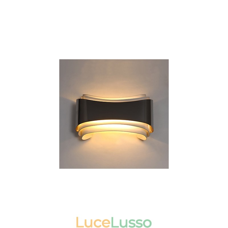 Applique da parete con funzione cromata moderna e contemporanea integrata per luce ambientale