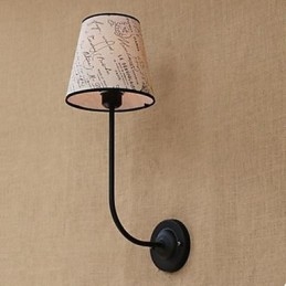 Lampada da parete moderna, succinta, alla moda, per bar, ristorante, nostalgica, in tessuto per la colazione, in ferro battuto, curva