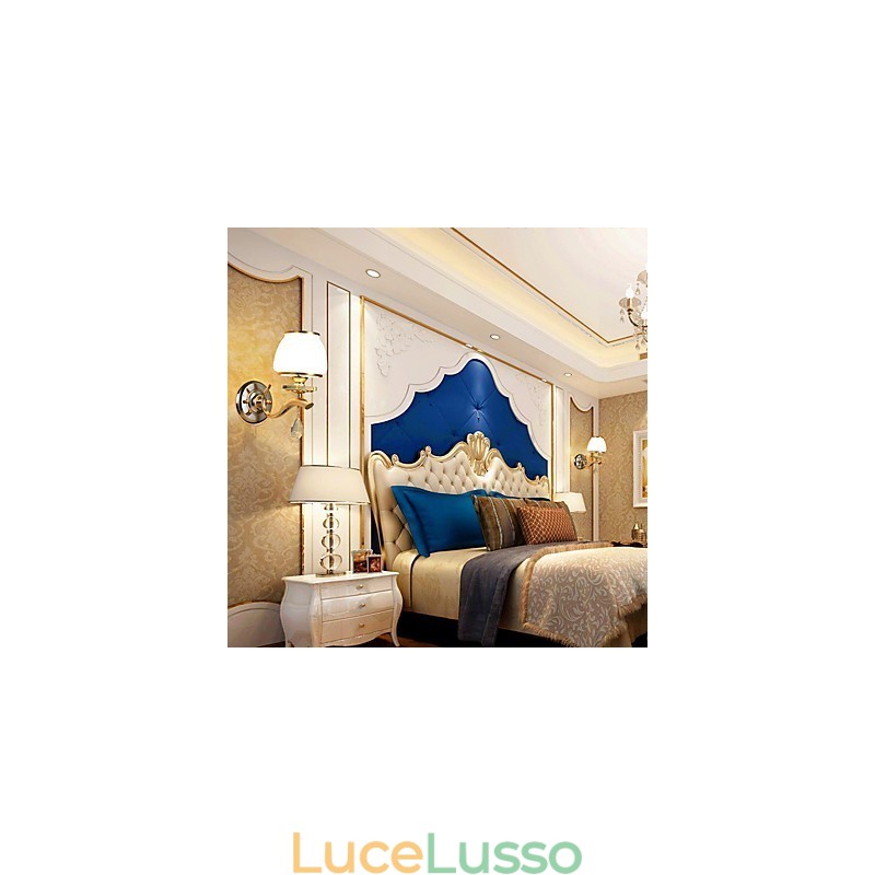 Applique da parete moderna e contemporanea con funzione elettroplaccata per luce ambientale in cristallo